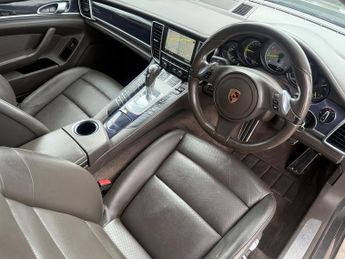 Porsche Panamera 3.0 V6 E-Hybrid S Hatchback 5dr Petrol Plug-in Hybrid TiptronicS