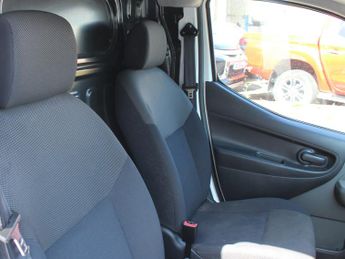 Nissan e-NV200 40kWh Acenta Panel Van 5dr Electric Auto SWB (Quick Charge) (109