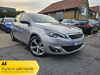 Peugeot 308 1.2 PureTech Allure Hatchback 5dr Petrol Manual Euro 6 (s/s) (11