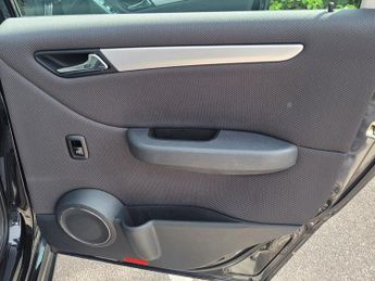 Mercedes-Benz B Class B160 SE 5dr CVT Auto