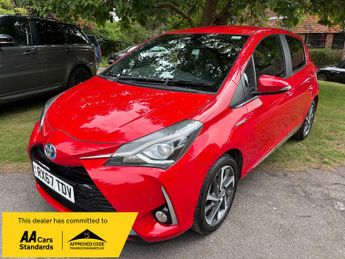 Toyota Yaris 1.5 Hybrid Excel 5dr CVT