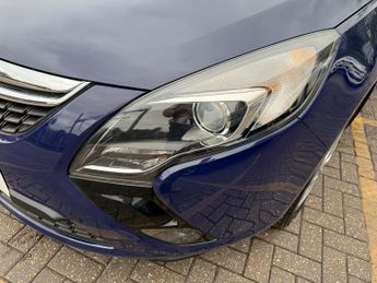 Vauxhall Zafira Tourer 1.4i Turbo Exclusiv MPV 5dr Petrol Manual Euro 6 (140 ps)