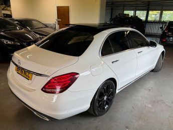 Mercedes-Benz C Class 2.1 C220d Sport (Premium) Saloon 4dr Diesel 7G-Tronic+ Euro 6 (s