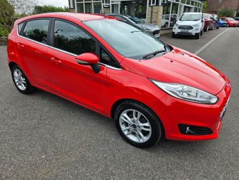 Ford Fiesta ZETEC 5-Door