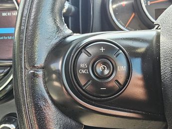 Mini Countryman 1.5 7.6kWh Cooper SE SUV 5dr Petrol Plug-in Hybrid Auto ALL4 Eur