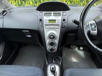 Toyota Yaris 1.3 Zinc Hatchback 5dr Petrol Multimode (136 g/km, 85 bhp)