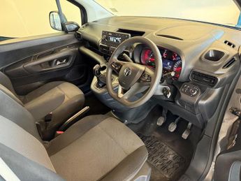 Vauxhall Combo 1.5 Turbo D 2000 Sportive Panel Van 4dr Diesel Manual L1 H1 Euro