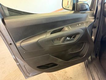 Vauxhall Combo 1.5 Turbo D 2000 Sportive Panel Van 4dr Diesel Manual L1 H1 Euro