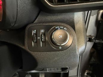 Vauxhall Combo 1.5 Turbo D 2000 Sportive Panel Van 4dr Diesel Manual L1 H1 Euro