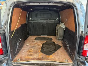 Vauxhall Combo 1.5 Turbo D 2000 Sportive Panel Van 4dr Diesel Manual L1 H1 Euro