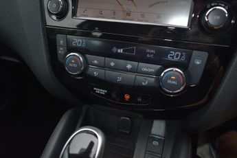 Nissan Qashqai 1.3 DIG-T Acenta Premium DCT Auto Euro 6 (s/s) 5dr