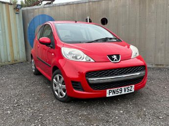 Peugeot 107 1.0 12V Urban Hatchback 3dr Petrol Manual Euro 4 (68 ps)