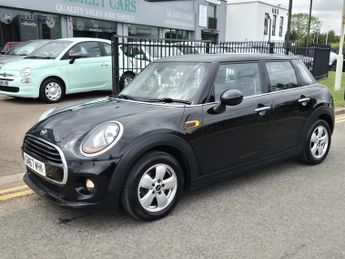 Mini Hatch Cooper 1.5 Cooper 5dr Auto