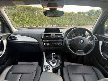 BMW 1 Series 118I SE 5-Door