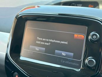 Toyota Aygo 1.0 VVT-i X-Clusiv 3 5dr x-shift