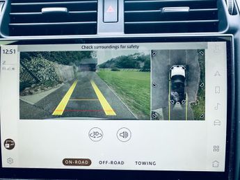 Land Rover Discovery 72 Reg R-DYNAMIC HSE MHEV COMMERCIAL