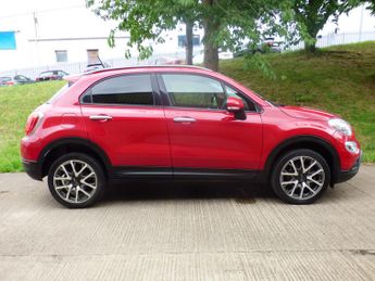 Fiat 500X MULTIJET CROSS PLUS 5-Door