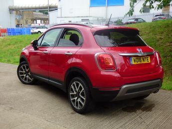 Fiat 500X MULTIJET CROSS PLUS 5-Door
