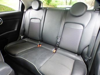 Fiat 500X MULTIJET CROSS PLUS 5-Door