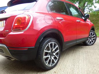 Fiat 500X MULTIJET CROSS PLUS 5-Door