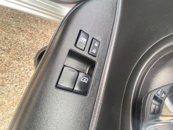 Nissan Micra 1.2 12V Acenta Hatchback 5dr Petrol CVT Euro 5 (80 ps)