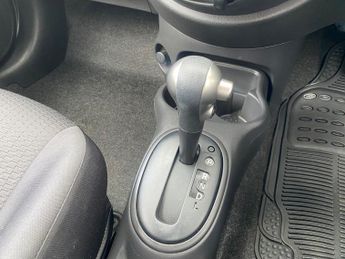 Nissan Micra 1.2 12V Acenta Hatchback 5dr Petrol CVT Euro 5 (80 ps)