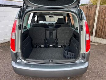 Skoda Roomster SE TSI DSG 5-Door