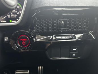 Honda CR-V 2.0 17.7kWh Advance Tech SUV Petrol Plug-in Hybrid eCVT Euro 6 (