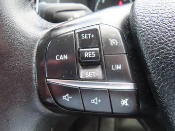 Ford Transit Custom 320 LIMITED 2.0 ECOBLUE 182 AUTOMATIC AIR CON CRUISE F+R SENSORS