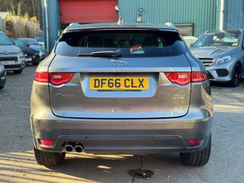 Jaguar F-Pace 2.0 D180 Portfolio SUV 5dr Diesel Auto AWD Euro 6 (s/s) (180 ps)