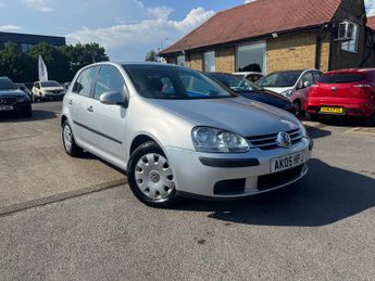 Volkswagen Golf 1.6 FSI S Hatchback 5dr Petrol Manual (163 g/km, 113 bhp)