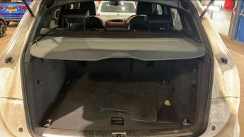 Audi Q5 TDI QUATTRO S LINE PLUS 5-Door