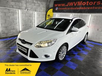 Ford Focus 1.6 TDCi Titanium X Hatchback 5dr Diesel Manual Euro 5 (s/s) (11