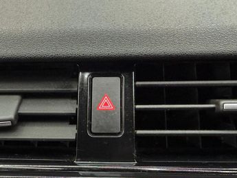 Land Rover Discovery 2.0 SD4 HSE Auto 4WD Euro 6 (s/s) 5dr