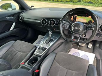 Audi TT TFSI QUATTRO S LINE 2-Door