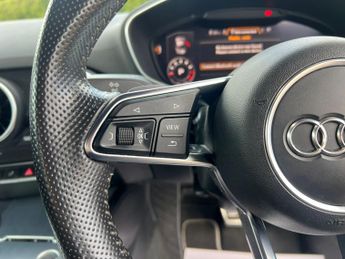 Audi TT TFSI QUATTRO S LINE 2-Door