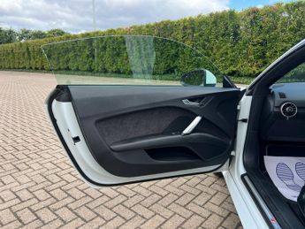 Audi TT TFSI QUATTRO S LINE 2-Door