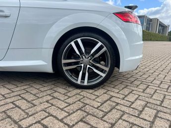 Audi TT TFSI QUATTRO S LINE 2-Door