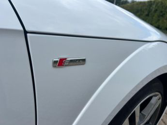 Audi TT TFSI QUATTRO S LINE 2-Door