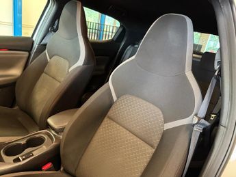 Nissan Juke 1.0 DIG-T N-Connecta SUV 5dr Petrol Manual Euro 6 (s/s) (117 ps)