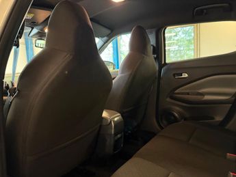 Nissan Juke 1.0 DIG-T N-Connecta SUV 5dr Petrol Manual Euro 6 (s/s) (117 ps)