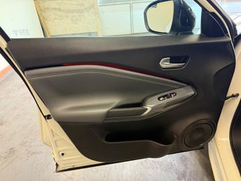 Nissan Juke 1.0 DIG-T N-Connecta SUV 5dr Petrol Manual Euro 6 (s/s) (117 ps)