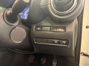 Nissan Juke 1.0 DIG-T N-Connecta SUV 5dr Petrol Manual Euro 6 (s/s) (117 ps)