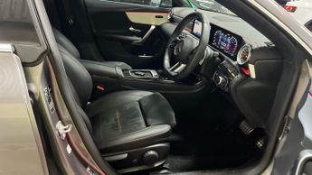 Mercedes-Benz CLA Class 1.3 CLA180h MHEV AMG Line (Executive) Coupe 4dr Petrol Hybrid 7G