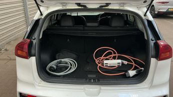 Kia Niro 64kWh 3 SUV 5dr Electric Auto (201 bhp)