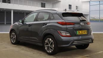 Hyundai Kona 64kWh Premium SUV 5dr Electric Auto (10.5kW Charger) (204 ps)