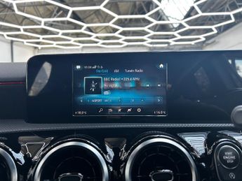 Mercedes-Benz A Class 1.5 A180d AMG Line Hatchback Diesel 7G-DCT Euro 6 (s/s) (116 ps)