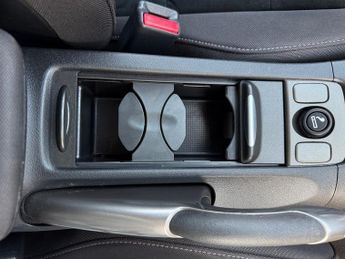 Honda Civic 1.8 i-VTEC SE Hatchback 5dr Petrol Automatic (165 g/km, 138 bhp)