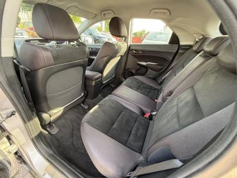 Honda Civic 1.8 i-VTEC SE Hatchback 5dr Petrol Automatic (165 g/km, 138 bhp)