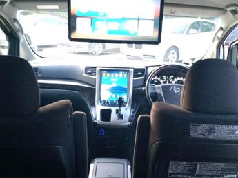 Toyota Vellfire 2.4L PETROL-G EDITION-CAPTAIN SEATS-ULEZ/CAZ PASS-FREE 18MONTHS 